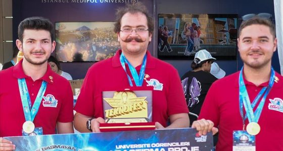 Medipol Students' Domestically Developed Sperm Analysis Software Wins First Place at TEKNOFEST